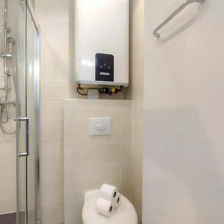 公寓 Stella Monte 2 A/c Wifi 2 Pers 尼斯