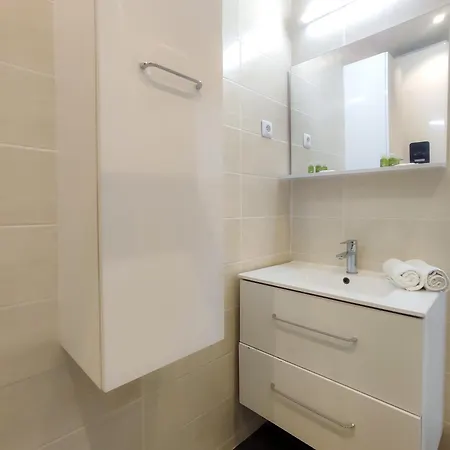 アパート Stella Monte 2 A/c Wifi 2 Pers